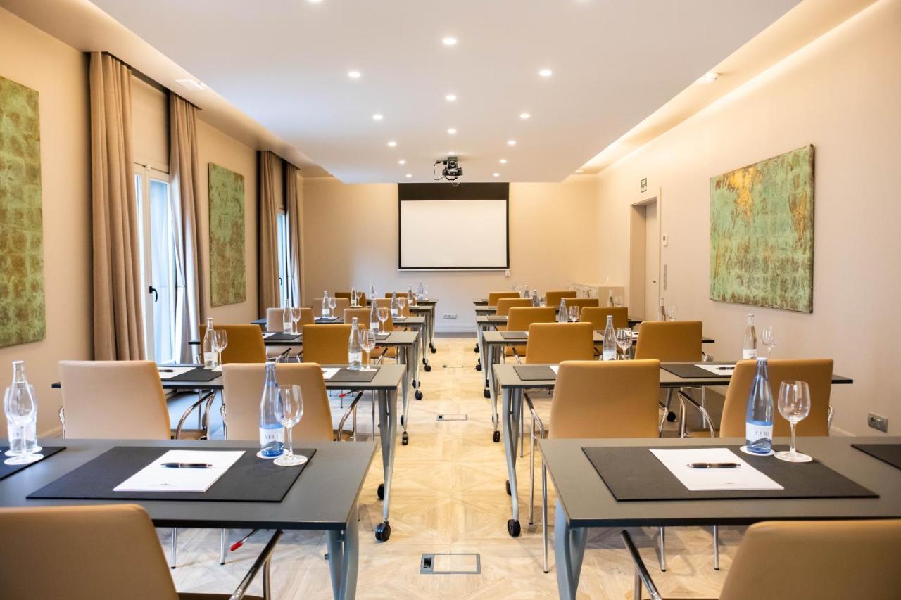 Duquesa De Cardona Hotel 4 Sup By Grup Duquessa Барселона Экстерьер фото